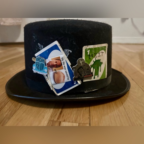 Custom Top Hat - Picture 2 of 9